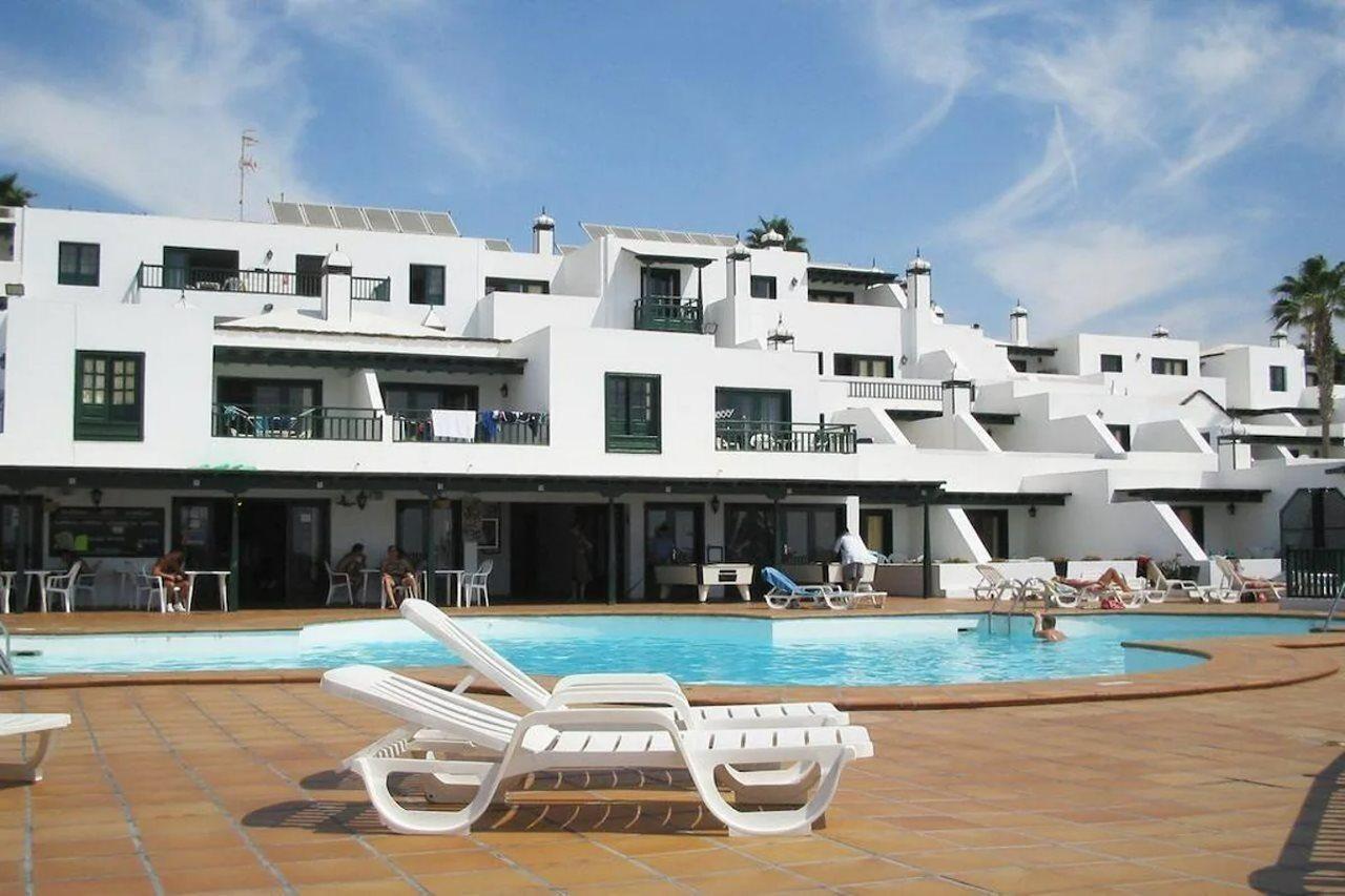 Apartamentos Los Pueblos Пуерто-дель-Кармен Екстер'єр фото