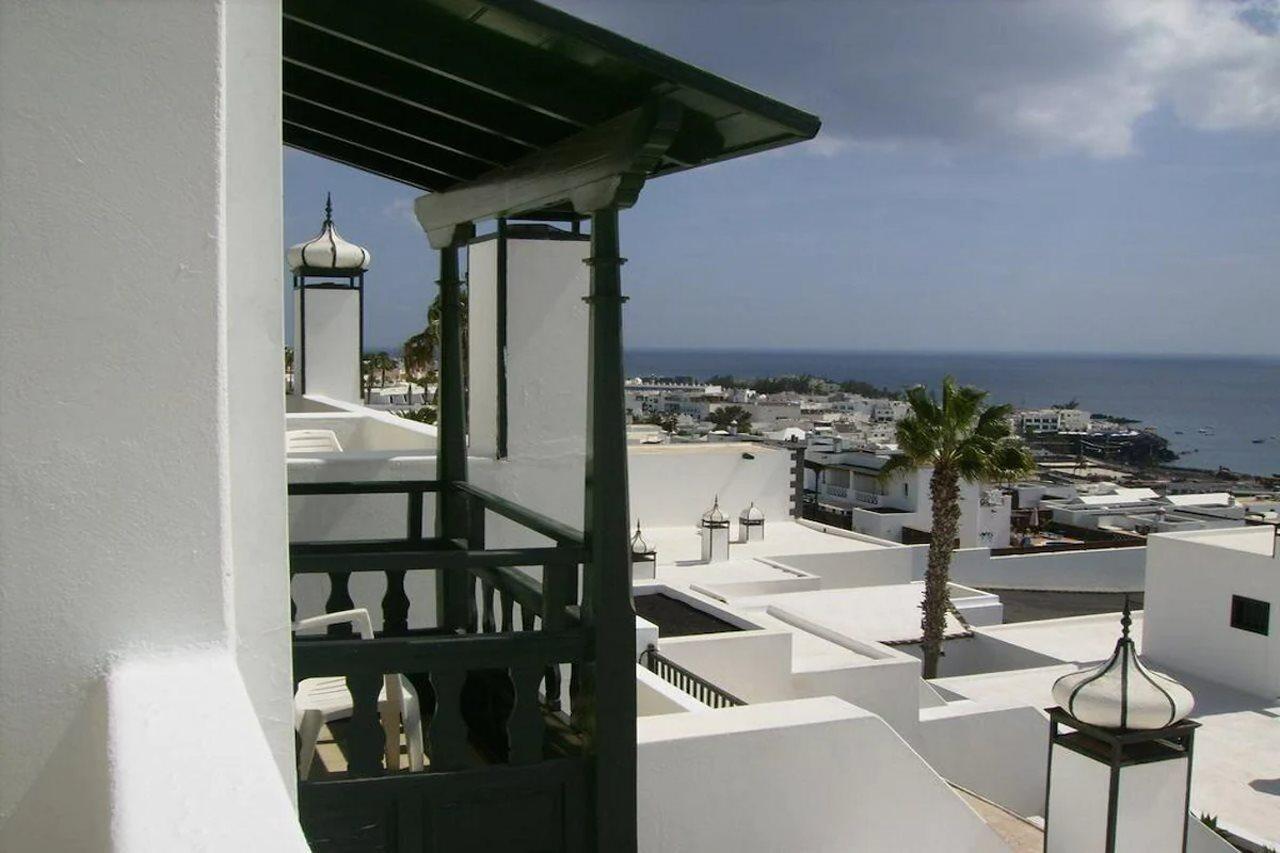 Apartamentos Los Pueblos Пуерто-дель-Кармен Екстер'єр фото