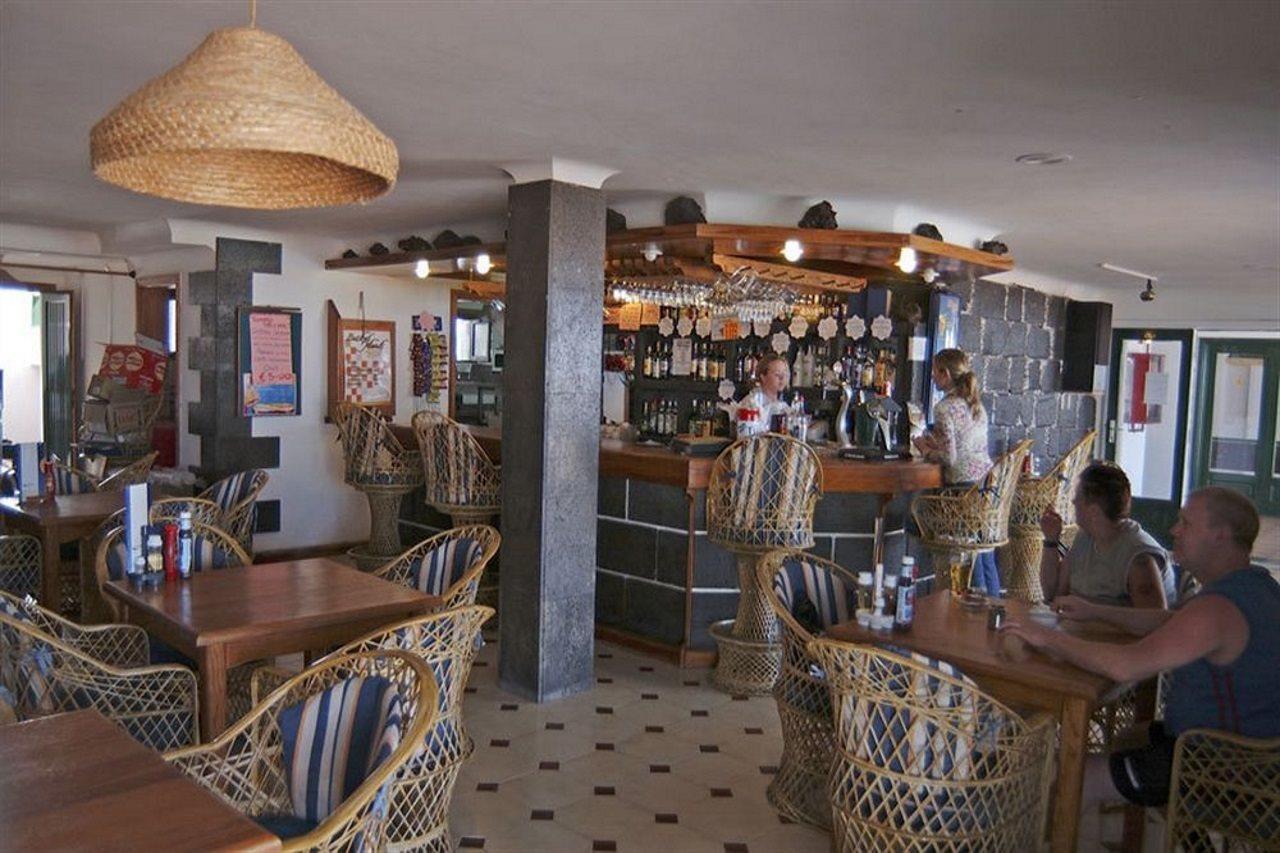 Apartamentos Los Pueblos Пуерто-дель-Кармен Ресторан фото